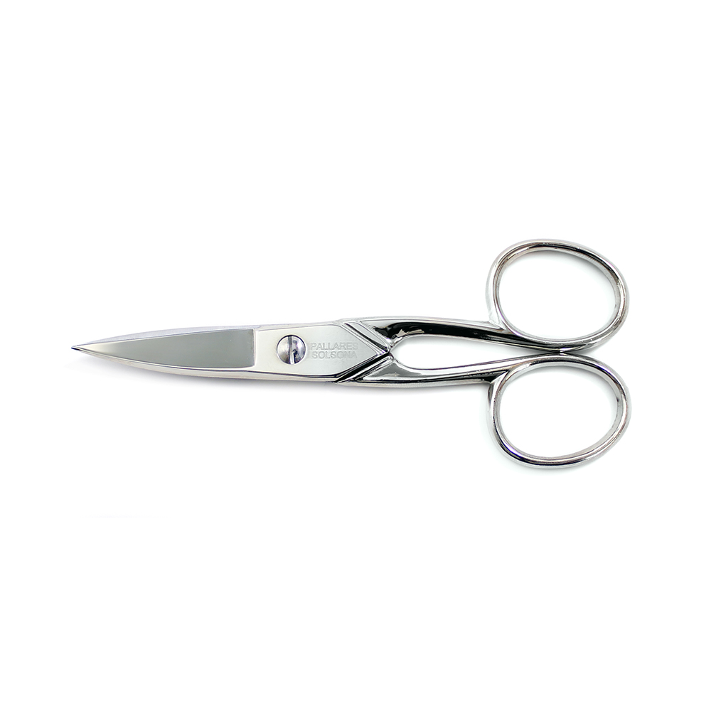 [221205206-*-4] Nail scissors