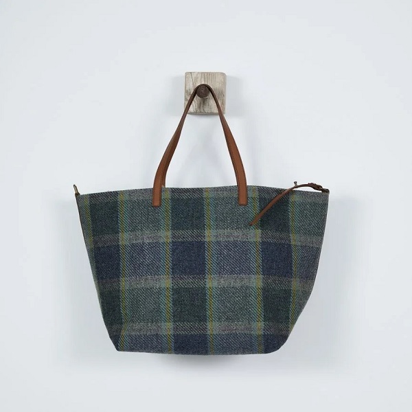 [212115201-6-50x30] Shopper Blue Walk
