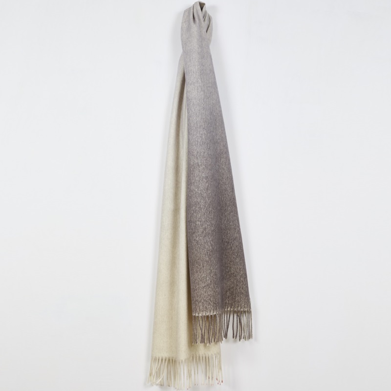 [211115202-0-45X200] Ombré Effect scarf