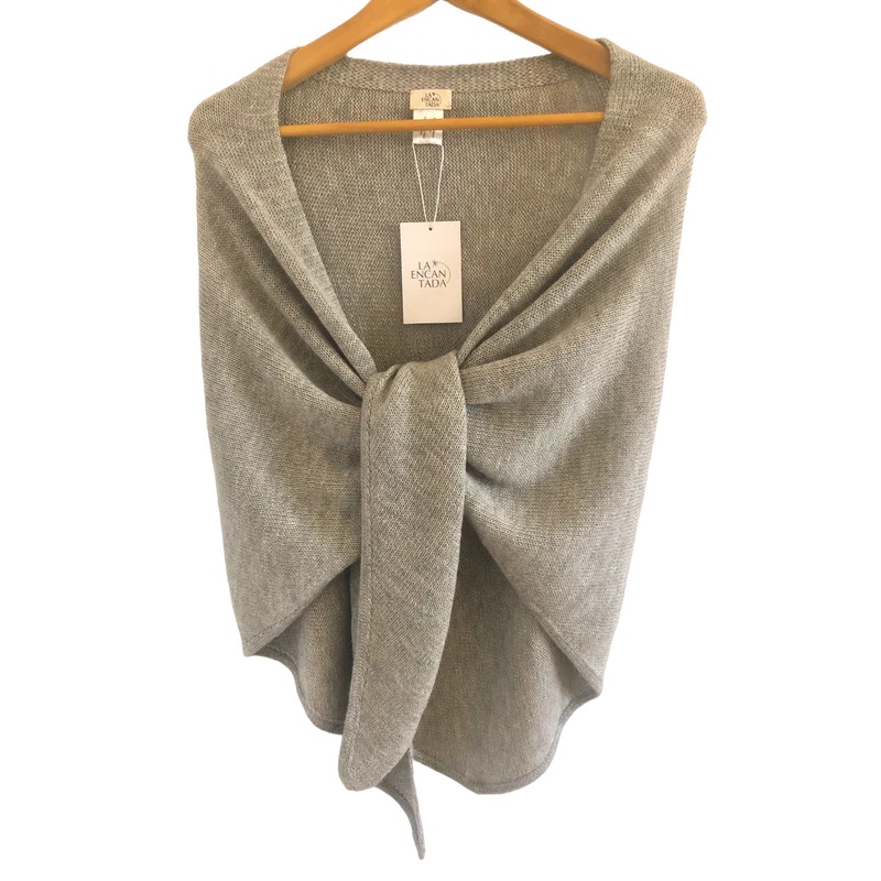 [211521101-0-192x72] Baby Alpaca shawl